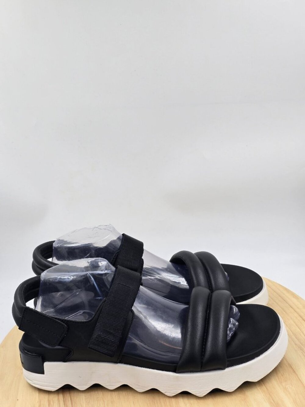 Sorel Viibe Slingback Sandal Black  (Style NL4972-010 Womens sz 11